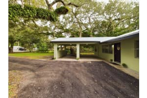 1609 5TH AVENUE, OKEECHOBEE, FL 34974 Sold 12/30/24