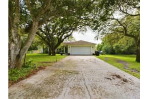 532 32ND AVENUE, OKEECHOBEE, FL 34974 Sold 12/10/24