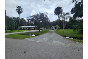1730 12TH TERRACE, OKEECHOBEE, FL 34974 Sold 12/19/24