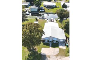2922 28TH STREET, OKEECHOBEE, FL 34974 Sold 01/13/25