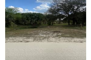 19376 256TH STREET, OKEECHOBEE, FL 34972 - MLS#MFROK224944