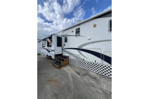5355 64TH TERRACE, OKEECHOBEE, FL 34974 - MLS#MFROK225004