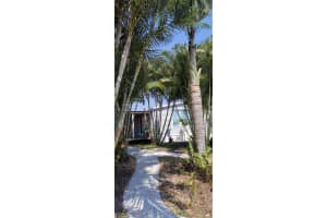 2306 31ST STREET, OKEECHOBEE, FL 34974 - MLS#MFROK225014