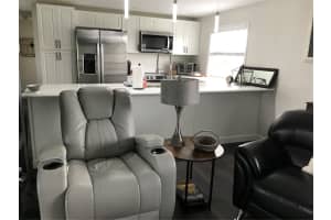 1039 8TH STREET, OKEECHOBEE, FL 34974 Sold 04/30/25