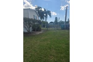 2126 35TH LANE, OKEECHOBEE, FL 34974 - MLS#MFROK225081