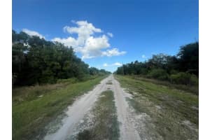 17774 254TH STREET, OKEECHOBEE, FL 34972 - MLS#MFROK225082