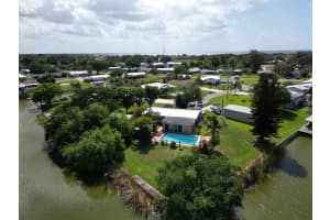 3605 21ST AVENUE, OKEECHOBEE, FL 34974 Sold 09/04/25