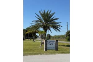 625 86TH TERRACE, OKEECHOBEE, FL 34974 Sold 10/08/25