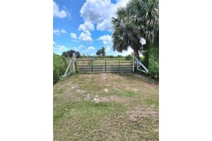 15582 252ND STREET, OKEECHOBEE, FL 34972 Sold 10/14/25