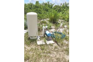 15582 252ND STREET, OKEECHOBEE, FL 34972 Sold 10/14/25