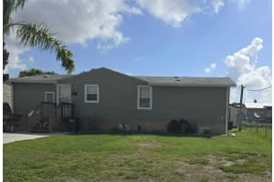 1081 6TH STREET, OKEECHOBEE, FL 34974 - MLS#MFROK225240
