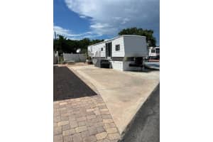 7950 STATE ROAD 78 W #152, OKEECHOBEE, FL 34974 - MLS#MFROK225328