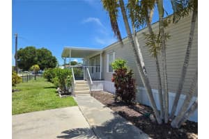 2125 35TH LANE, OKEECHOBEE, FL 34974 - MLS#MFROK225346