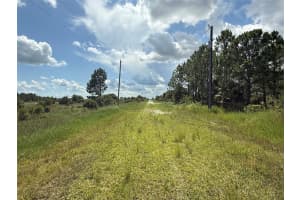 20376 278TH STREET, OKEECHOBEE, FL 34972 Sold 07/25/25