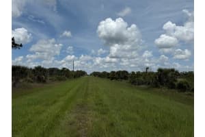 15254 286TH STREET, OKEECHOBEE, FL 34972 Sold 08/01/25