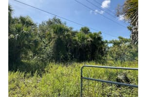 1715 308TH STREET, OKEECHOBEE, FL 34972 - MLS#MFROK225477