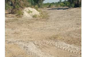 16058 290TH STREET, OKEECHOBEE, FL 34972 - MLS#MFROK225478