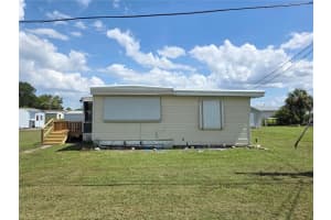 1065 25th St, OKEECHOBEE