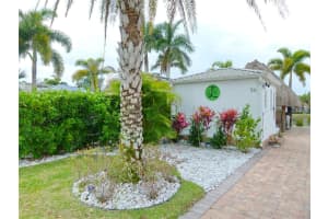 530 40TH COVE, OKEECHOBEE, FL 34974 - MLS#MFROK225562