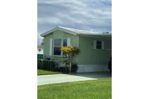 1226 44TH BOULEVARD, OKEECHOBEE, FL 34974 Sold 10/01/25