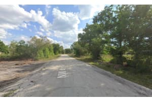 N CENTER AVE, OKEECHOBEE, FL 34972 Sold 10/24/25