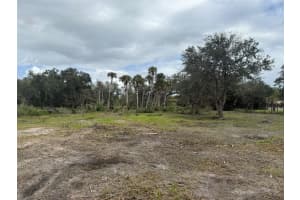 15723 304TH STREET, OKEECHOBEE, FL 34972 - MLS#MFROK225607