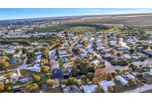 1471 LAKE DRIVE, OKEECHOBEE, FL 34974 Sold 10/24/25