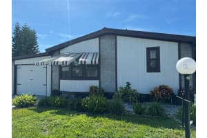 1601 US HIGHWAY 441 SE #5, OKEECHOBEE, FL 34974 - MLS#MFROK225615