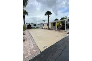 5367 66TH AVENUE, OKEECHOBEE, FL 34974 - MLS#MFROK225650