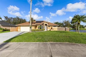 2141 BAYSHORE BOULEVARD, Port Saint Lucie, FL 34984 - MLS#MFROK225715