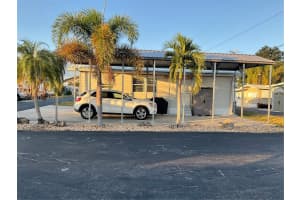 1339 OLD LAKEPORT ROAD, MOORE HAVEN, FL 33471 - MLS#MFROK225745