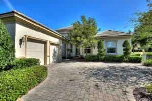 8015 NW 28th St, Ocala, FL 34482, Sold 03/14/17