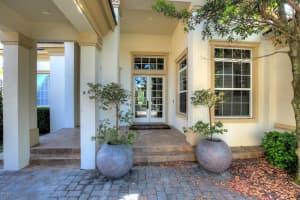 8015 NW 28th St, Ocala, FL 34482, Sold 03/14/17