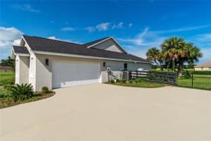 1786 NW 83rd Loop, Ocala, FL 34475, Sold 10/15/21