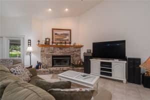 5402 NW 76th Ct, Ocala, FL 34482, Sold 11/18/21
