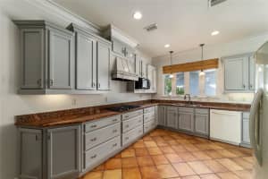 2001 Twin Bridge Cir, Ocala, FL 34471, Sold 06/17/22