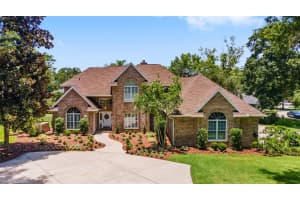 2353 SE LAUREL RUN DR, OCALA, FL 34471 Sold 08/12/22