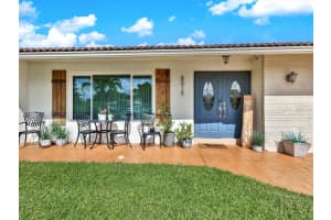 8015 NW 108TH AVE, TAMARAC, FL 33321 Sold 09/26/22