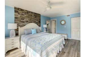 7550 SUNSHINE SKYWAY LN S #124, ST PETERSBURG, FL 33711 Sold 09/21/22