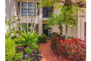 3026 Lucerne Park Dr, Greenacres, FL 33467, Sold 11/14/22