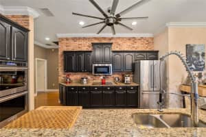 829 SE 36TH LN, OCALA, FL 34471 Sold 06/16/23