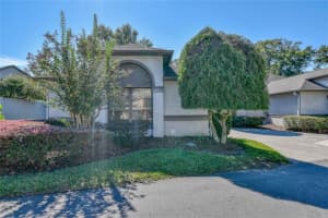 1952 SE CLATTER BRIDGE RD, OCALA, FL 34471 Sold 12/30/22