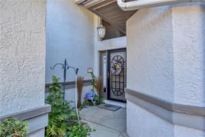 1952 SE CLATTER BRIDGE RD, OCALA, FL 34471 Sold 12/30/22