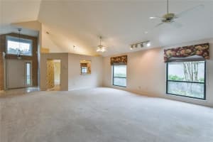 1952 SE CLATTER BRIDGE RD, OCALA, FL 34471 Sold 12/30/22