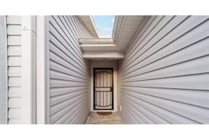 2439 SE 18TH CIR, OCALA, FL 34471 Sold 01/20/23