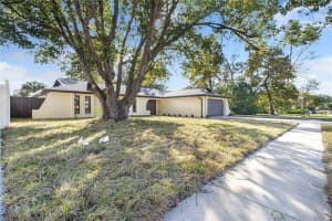 10107 BRIAR CIR, HUDSON, FL 34667 Sold 03/27/23