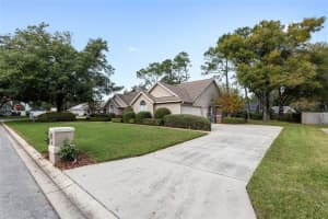 2535 SE 28th St, Ocala, FL 34471, Sold 01/23/23