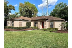 1214 HILLTOP DRIVE, MOUNT DORA, FL 32757 Sold 04/14/23