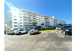800 195 STREET, MIAMI, FL 33179 Sold 07/12/23