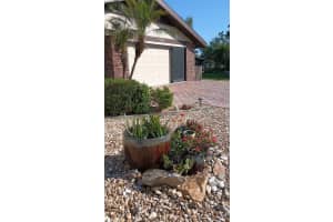 5243 VIEW POINT, HOMOSASSA, FL 34448 Sold 09/22/23